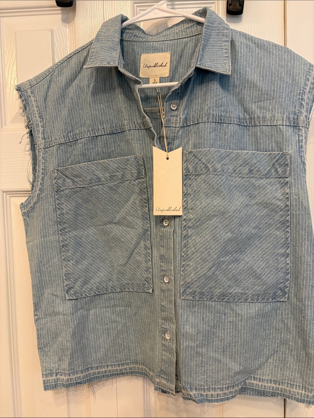 Publish Light Blue Sleeveless Button-Down Denim Shirt 715